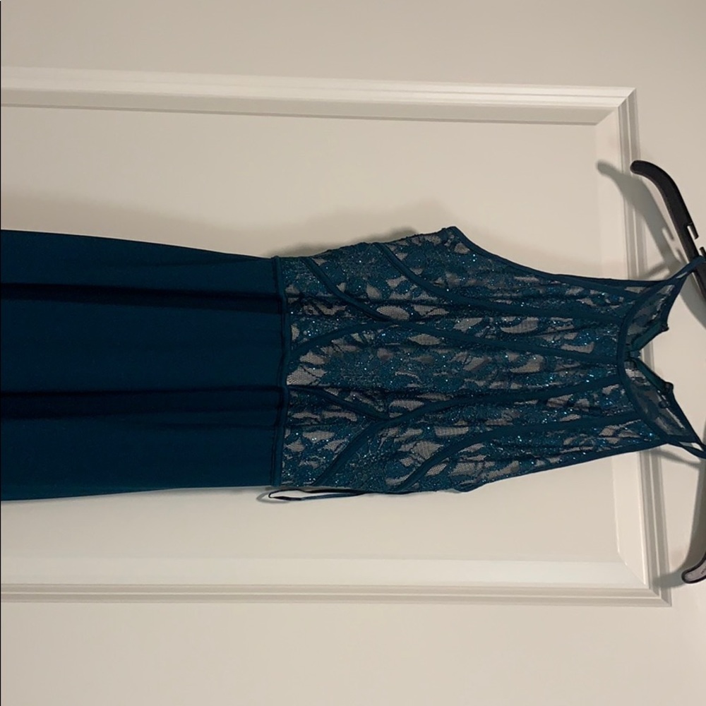 Prom dress - Picture 3 of 4